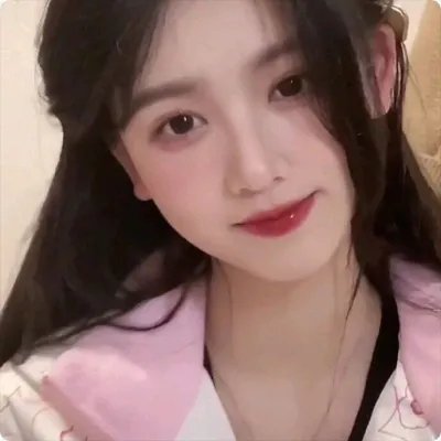 飘扬的红领巾